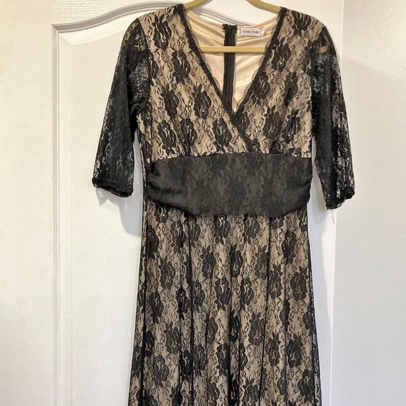 COOL CUBE brand lace dress in black. Size 8 - Picture 2 of 6